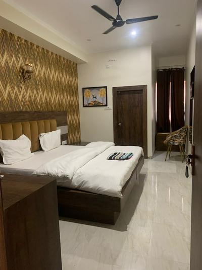 HAWELI RESTAURANT AND GUEST HOUSE