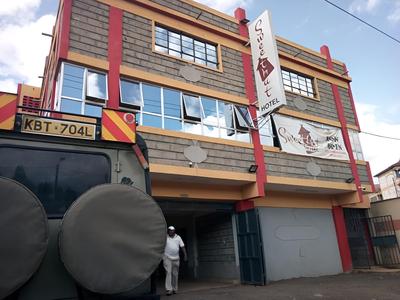 Sweet Hut Hotel