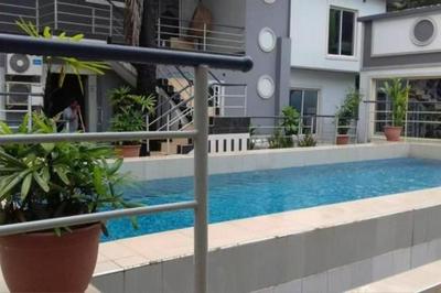 Paramount Luxury Serviced Apartment