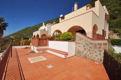 Amami Viaggi - Villa Carolina