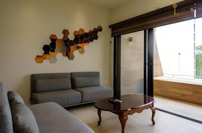 LCondos by The Collection