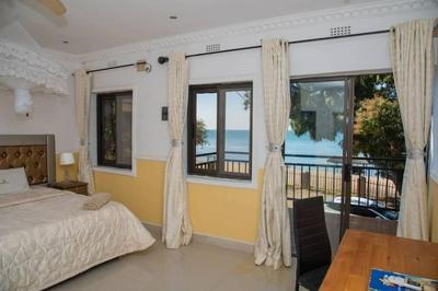 Pamadzi Beach Holiday Resort