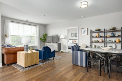 Downtown Luxury - Top Floor 2BR at Topiary Park, 写真 2