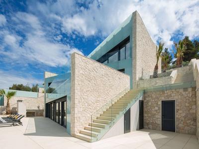 Beach Villa in Korcula with Pool, Sauna & Hot Tub