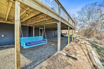 Charming Riverfront Retreat in Monticello!