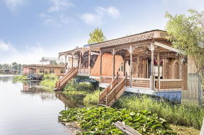 GuestHouser 1 BR Houseboat 1fda