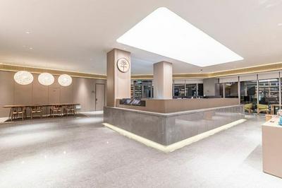 Full Season Hotel - PVG