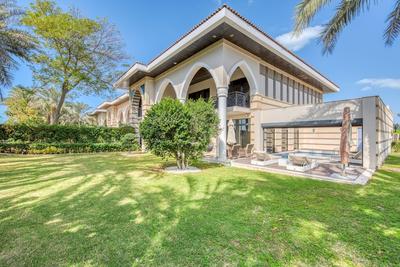Maison Privee - Majestic Resort Villa with Private Pool on The Palm