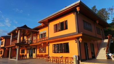 Chasa Rakthai Resort