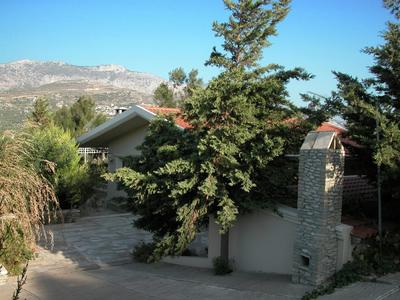 Villa in Crete With Private Pool & Views