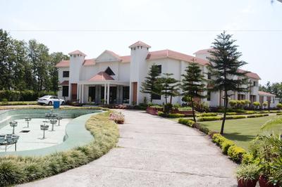 Naturoville Ayurvedic and Yoga Retreat by OpenSky