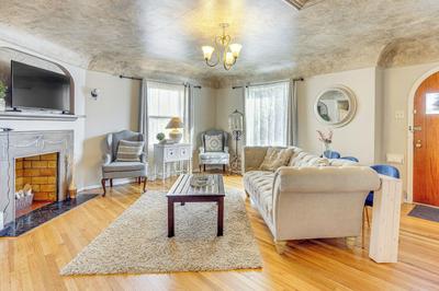 3 Mi to Pueblo Riverwalk: Quiet Home w/ Patio