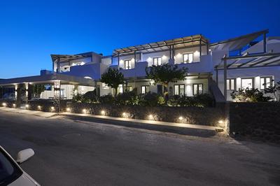 Amara Suites Santorini