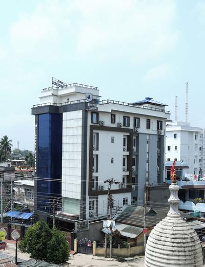 HOTEL BLUE BIRD