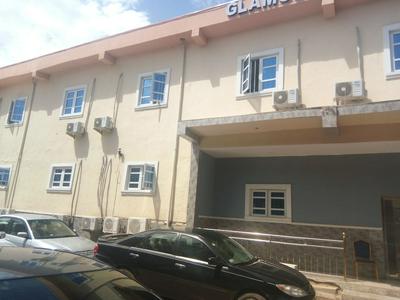 Glamour Park Hotel & Suites