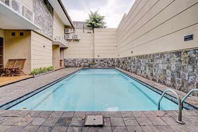 Hotel O Guest House Cigadung 9a