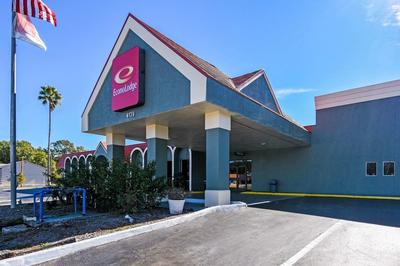 Econo Lodge Tampa near Busch Gardens