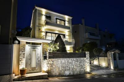 Elegant Villa by B&E