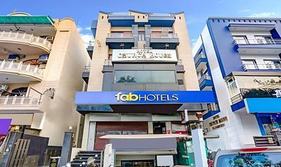 Fabhotel Maxx Inn
