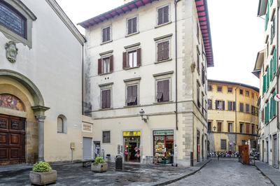 Santa Croce Stylish Flat