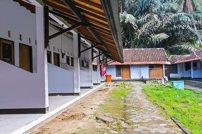 Hotel O Sukandi Homestay Near The Semeton Homestay