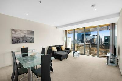 Living Corporate Liberty Tower photo 5