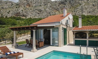 Villa Maslina Nearby Split - Crovillas
