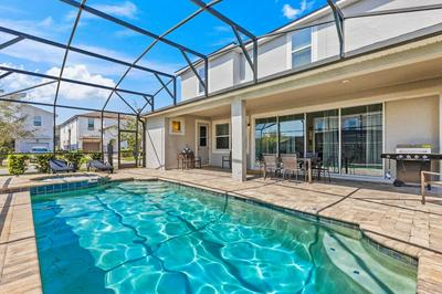 Minutes to Disney Parks + Universal Sleeps 21 w/ Pool, Hot Tub, Game Room