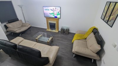 Leyland Road Retreat - 4 Bedroom House
