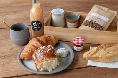 LA PENICHE Bed & Bicycle - Aigues Mortes