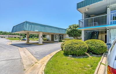 121 Motel
