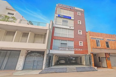 Fabhotel Havenora