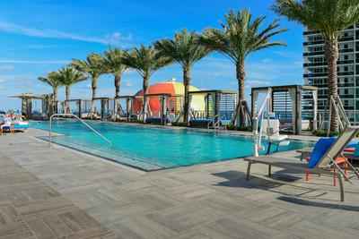 Beachfront Condo with Comfort, Light & Ocean View