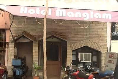 Goroomgo Hotel Manglam Kanpur