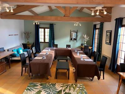 Le Mas des Amandiers