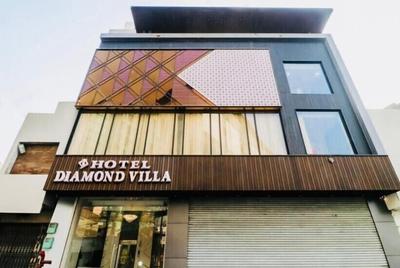 Hotel Diamond Villa & Banquet - Near Golden Temple