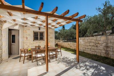 Villa Olivia in Vrises