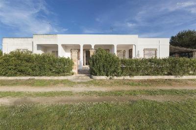 1075 Villa Castiglione