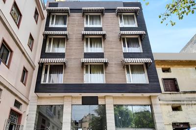 Hotel Guru Preet- New Delhi Railway Station