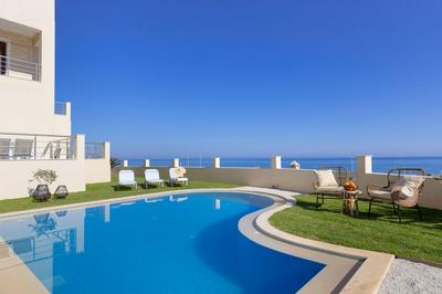 Green A Seaside Escape With Mesmerizing Views