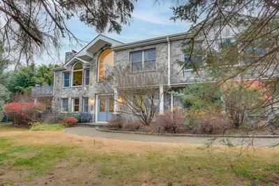 Hudson River Views: Briarcliff Manor Home w/ Deck