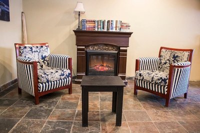 Tumbler ridge hotel and suite