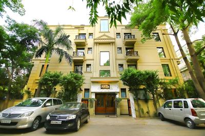 jüSTa Panchsheel Park