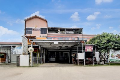 Collection O River House