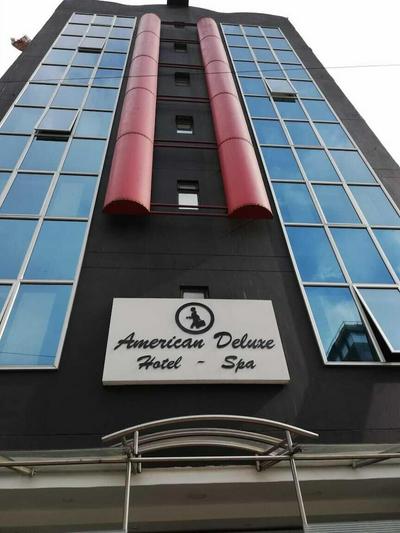 American Deluxe Hotel BC