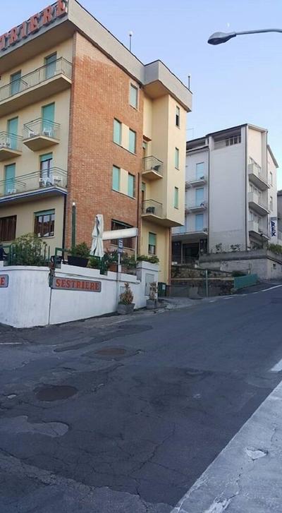 Nuovo Albergo Rex