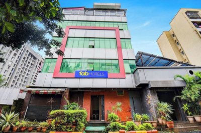 Fabhotel New Pune Residency