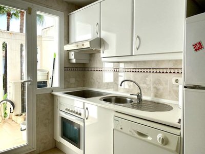 Duplex 3 Bedroom Top Floor F-3