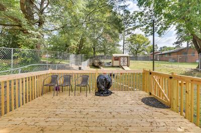 Cozy Greensboro Vacation Rental w/ Deck & Fire Pit