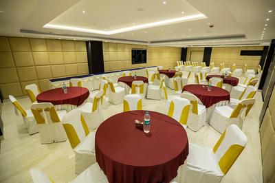 Grand Seasons - The Business Hotel